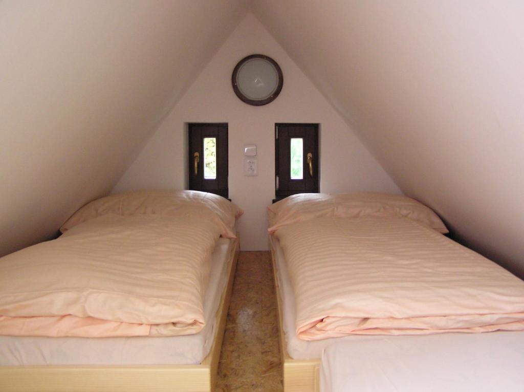 Balada Horska Chata Bedrichov  Ruang foto