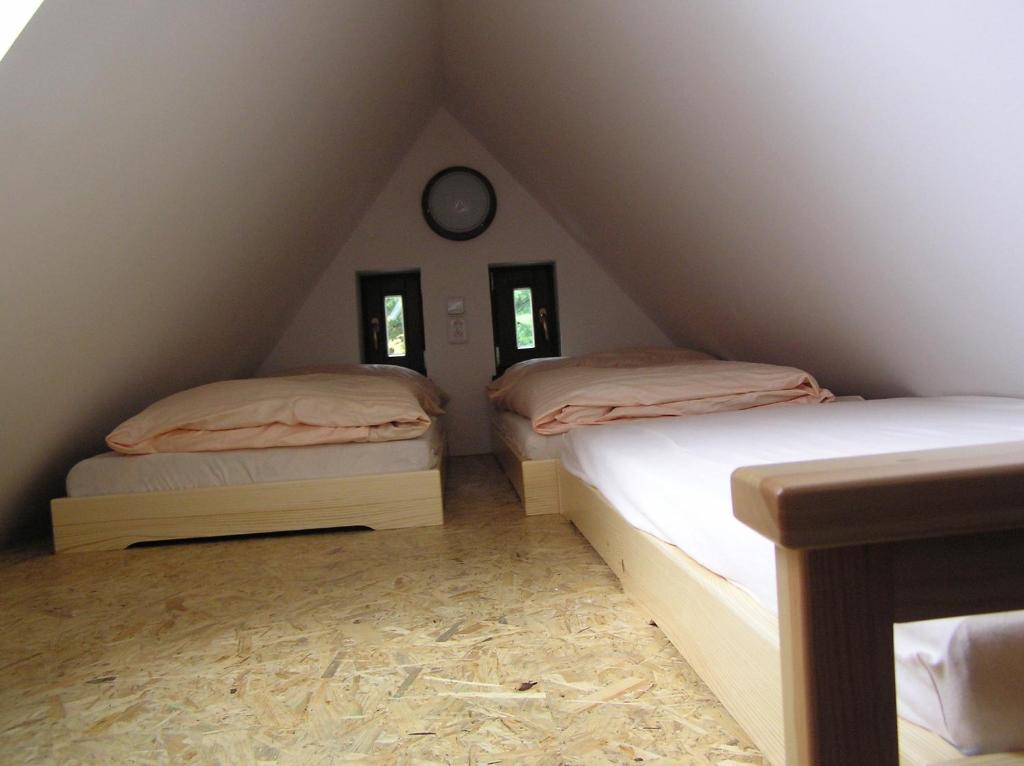 Balada Horska Chata Bedrichov  Ruang foto